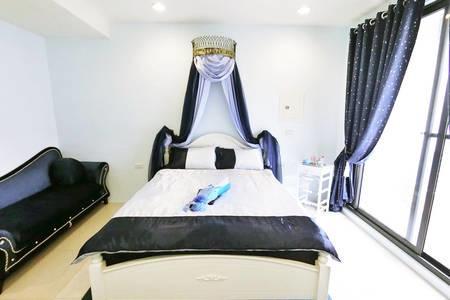 Kaohsiung Raifong Corner Homestay Екстериор снимка