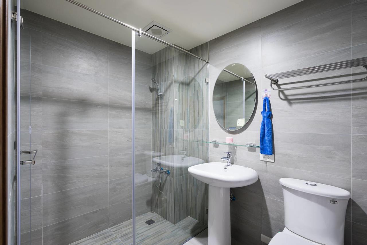 Kaohsiung Raifong Corner Homestay Екстериор снимка