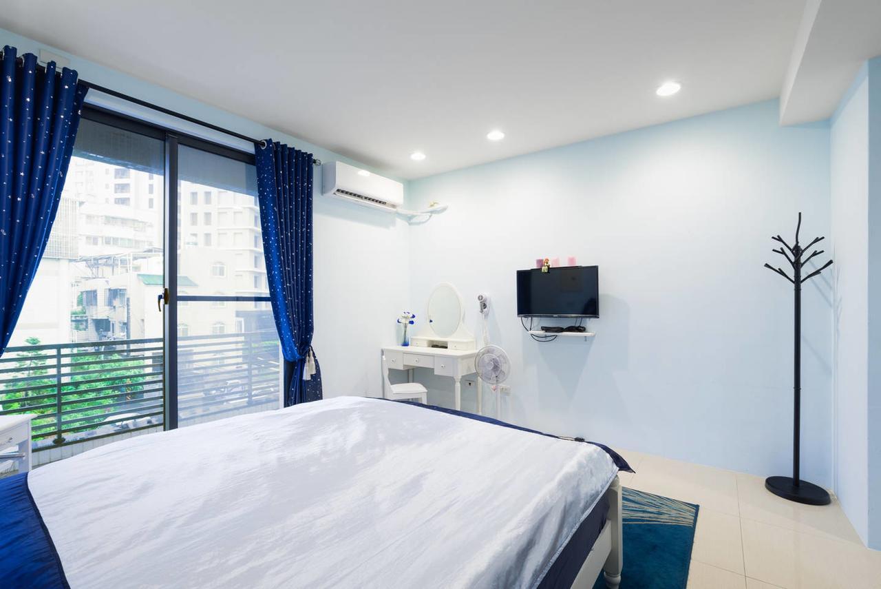 Kaohsiung Raifong Corner Homestay Екстериор снимка