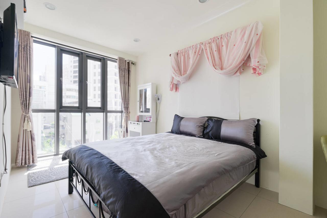 Kaohsiung Raifong Corner Homestay Екстериор снимка